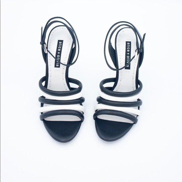 Alice + Olivia Shoes - Alice + Olivia Tahlia Black/Bianco sandals